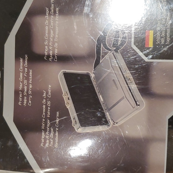 New Nintendo DS Hard Safe Case - Picture 3 of 5